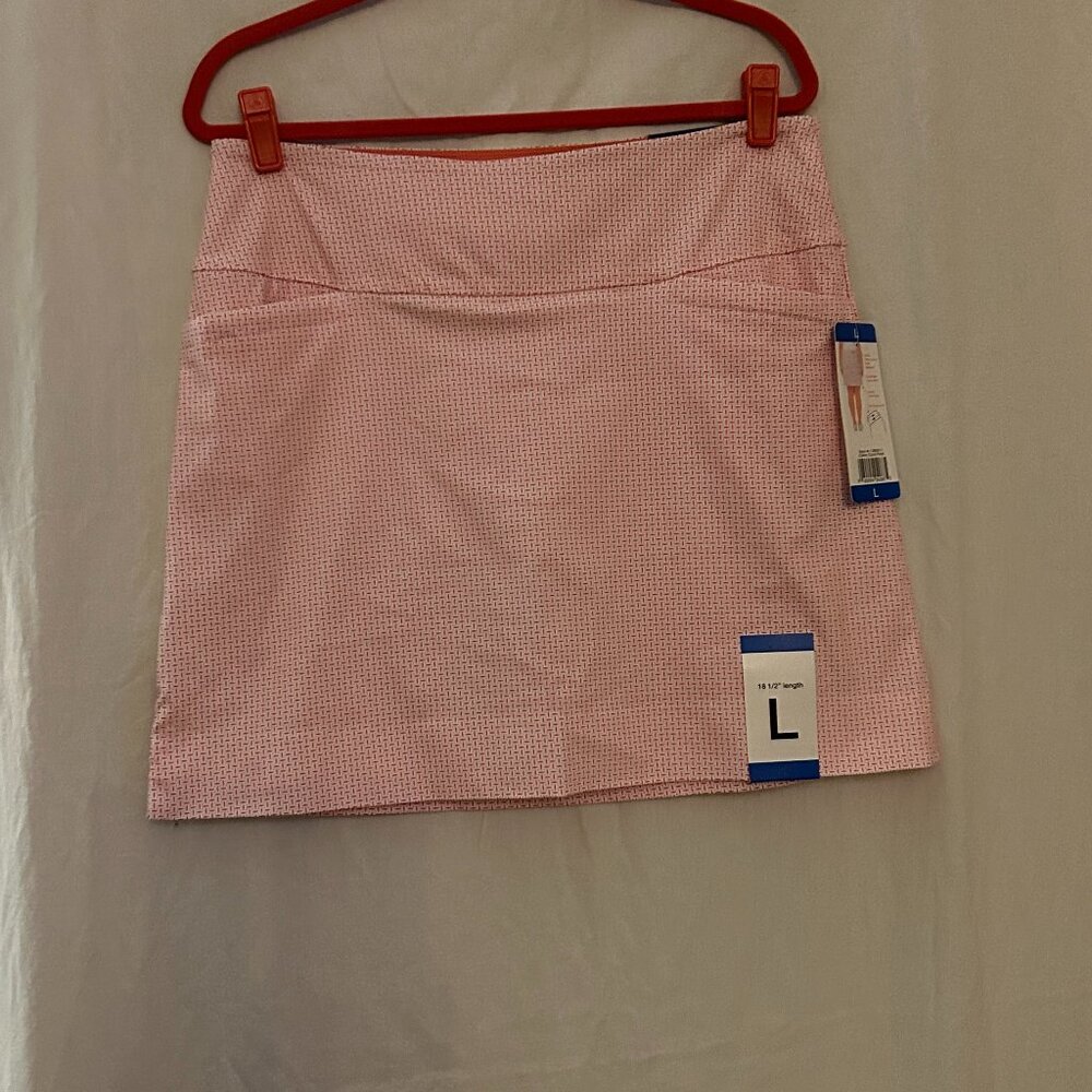 Large Skort  SC. & CO. new with tags, RE/orange & white.